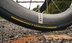 Pirelli_pzero_race_SLR_TLR (3)